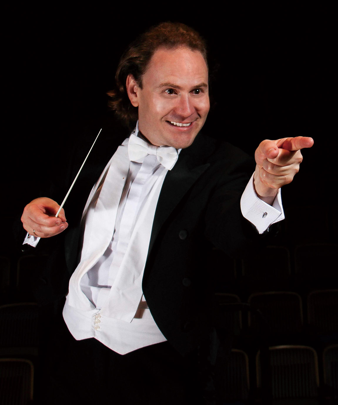 クリスティアン・バスケス(指揮) オザワ・アート・プランニング合同会社 OZAWA ART PLANNING, LLC